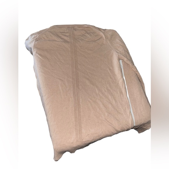 Banana Republic Silk Cashmere tan lightweight pullover sweater - Picture 3 of 5